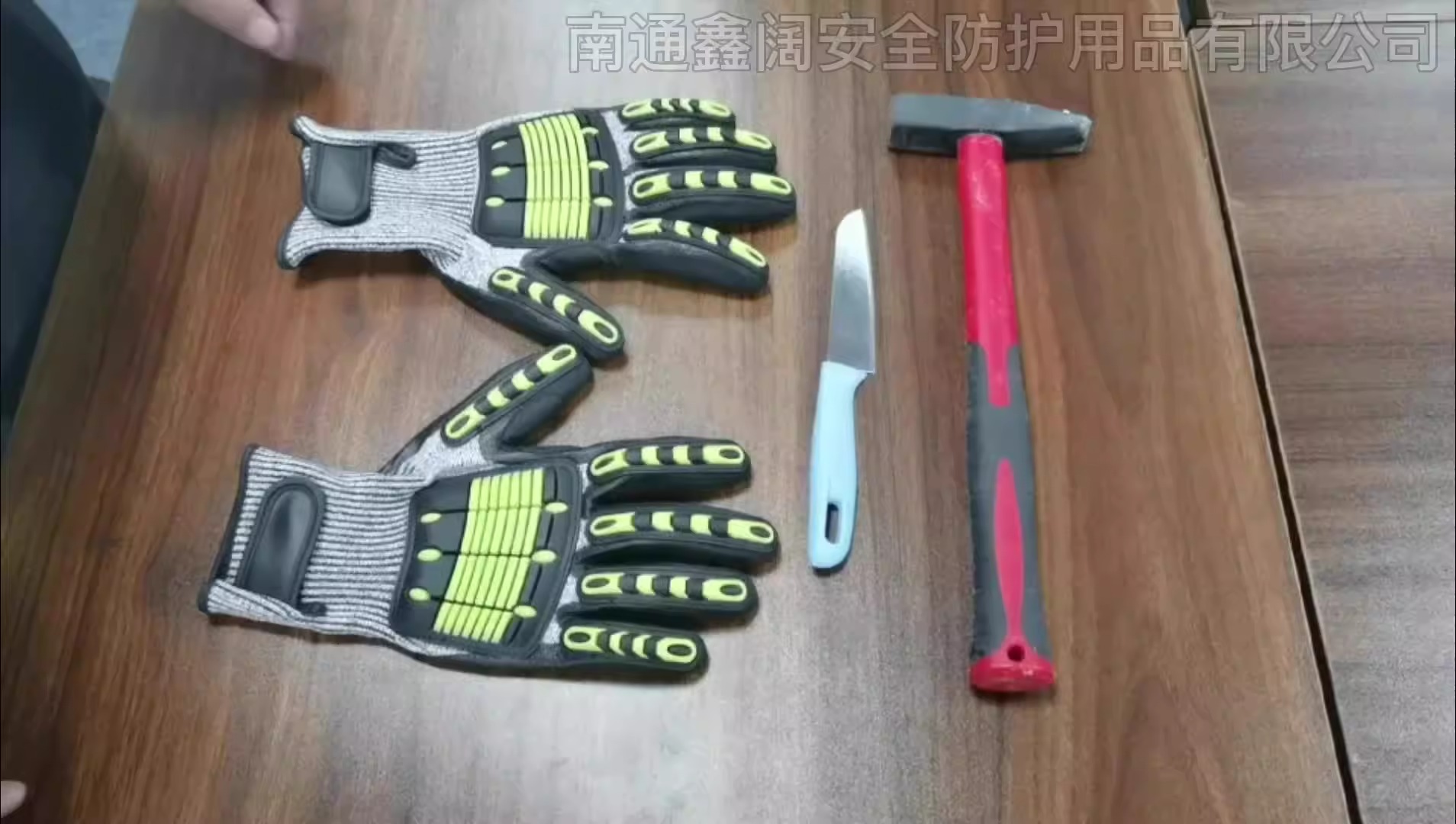 Mechanix Anti-Vibration Heavy  – Work Glove Impact recenzja i cena